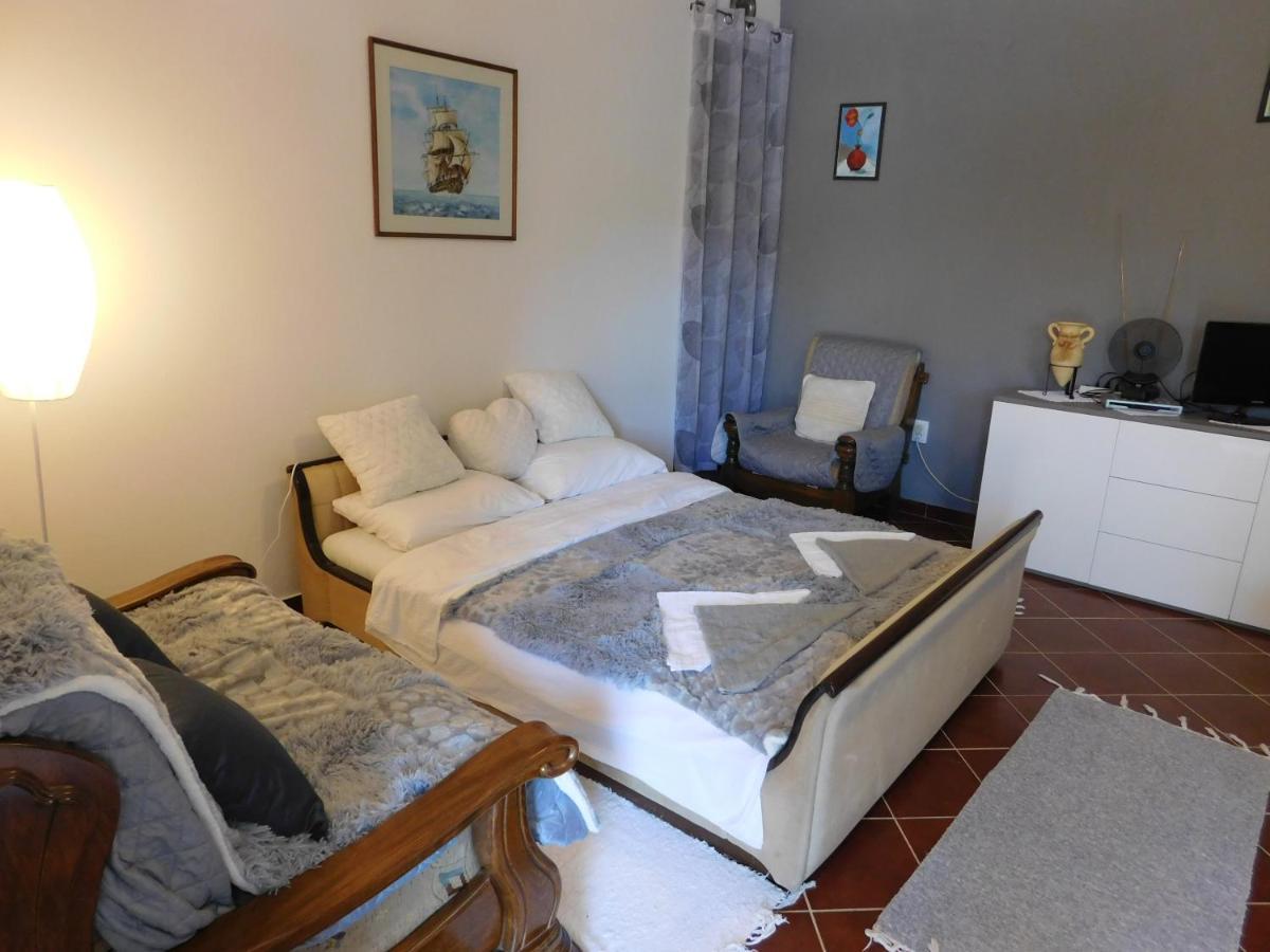Villa Ana Rovinjsko Selo Extérieur photo